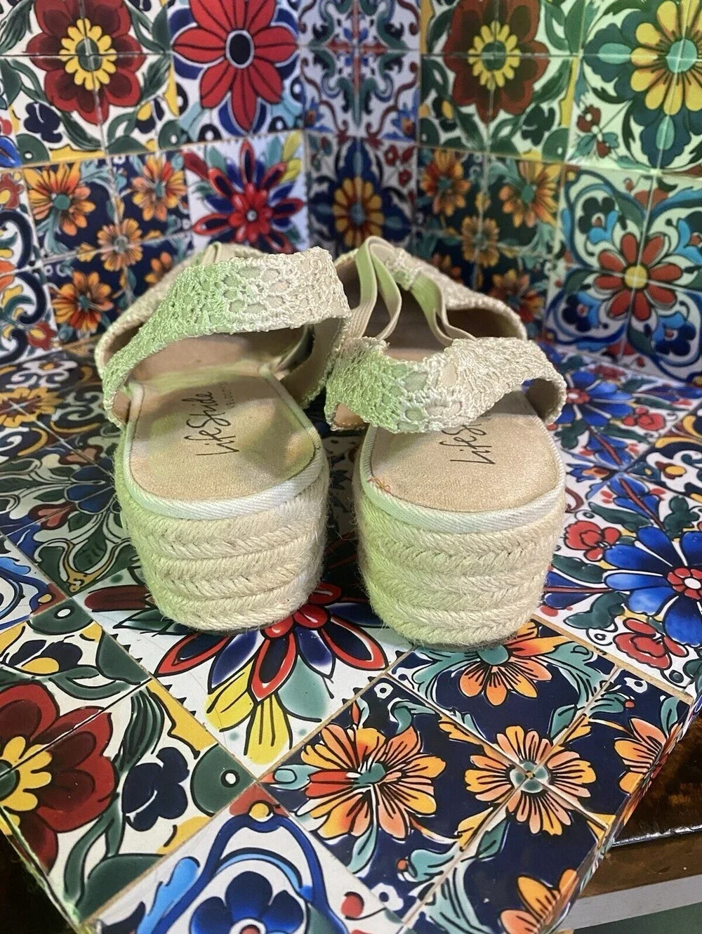 Lifestride Velocity 2.0 Katrina Beige Canvas Summer Casual Shoes Size 11 Wide